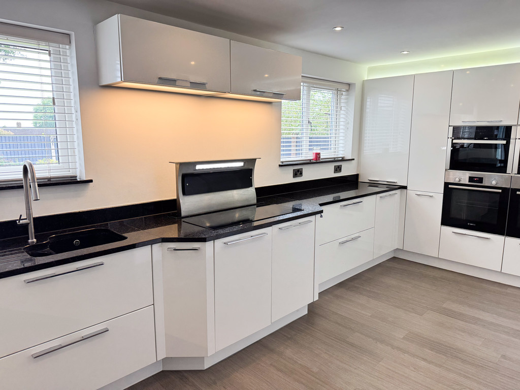 Blacklake Drive, Meir Heath, Stoke-on-Trent, photo 11