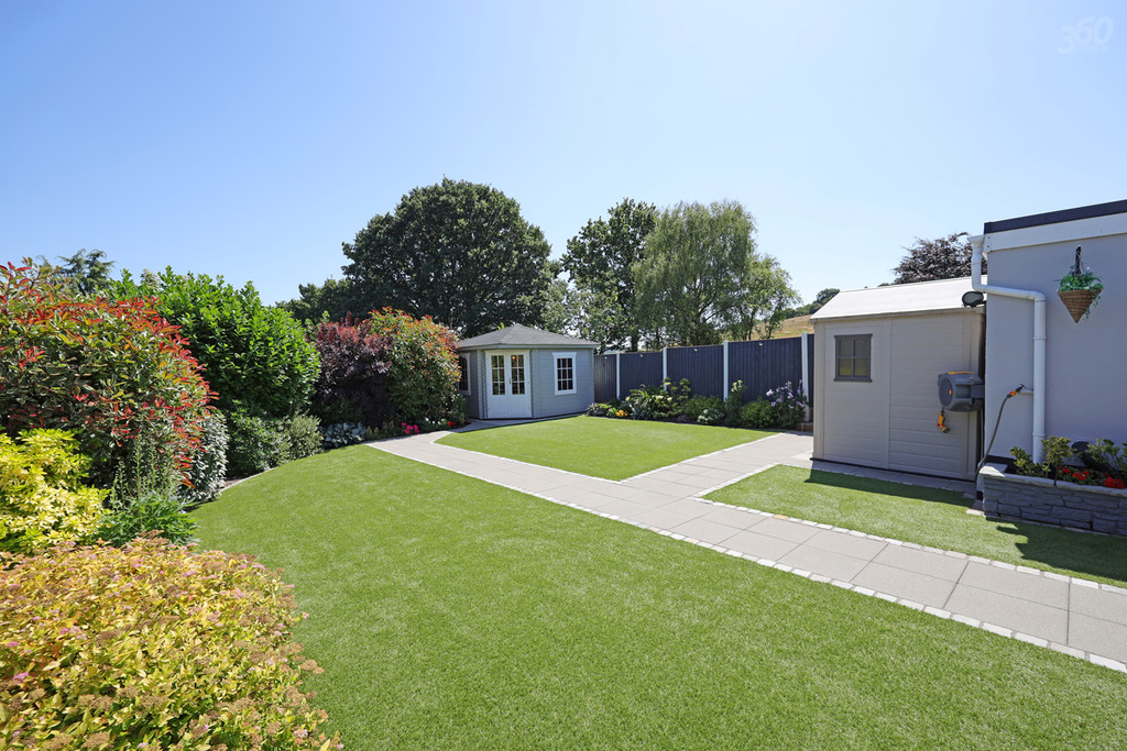 Stockwood Road, Seabridge