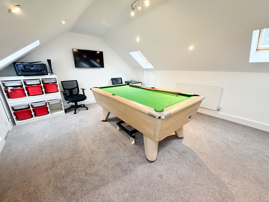 Blacklake Drive, Meir Heath, Stoke-on-Trent, photo 26