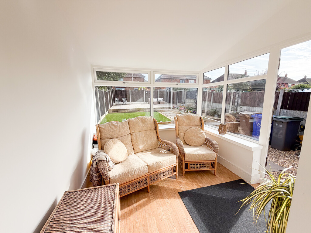 Magdalen Road, Blurton, Stoke-on-Trent, photo 9