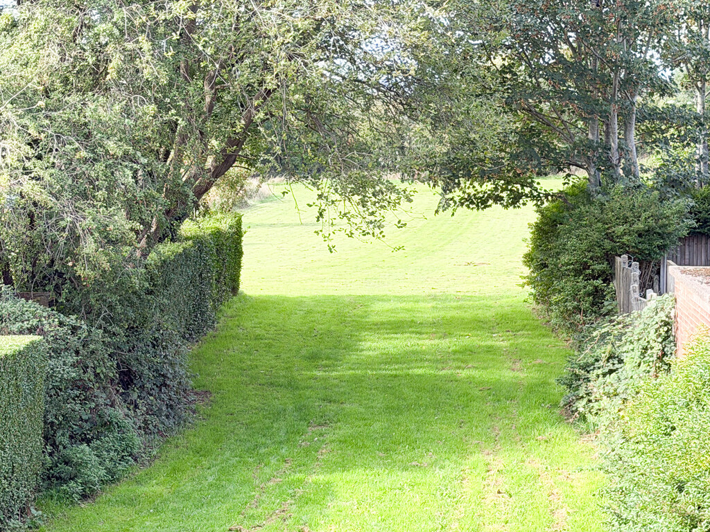 Magdalen Road, Blurton, Stoke-on-Trent, photo 28