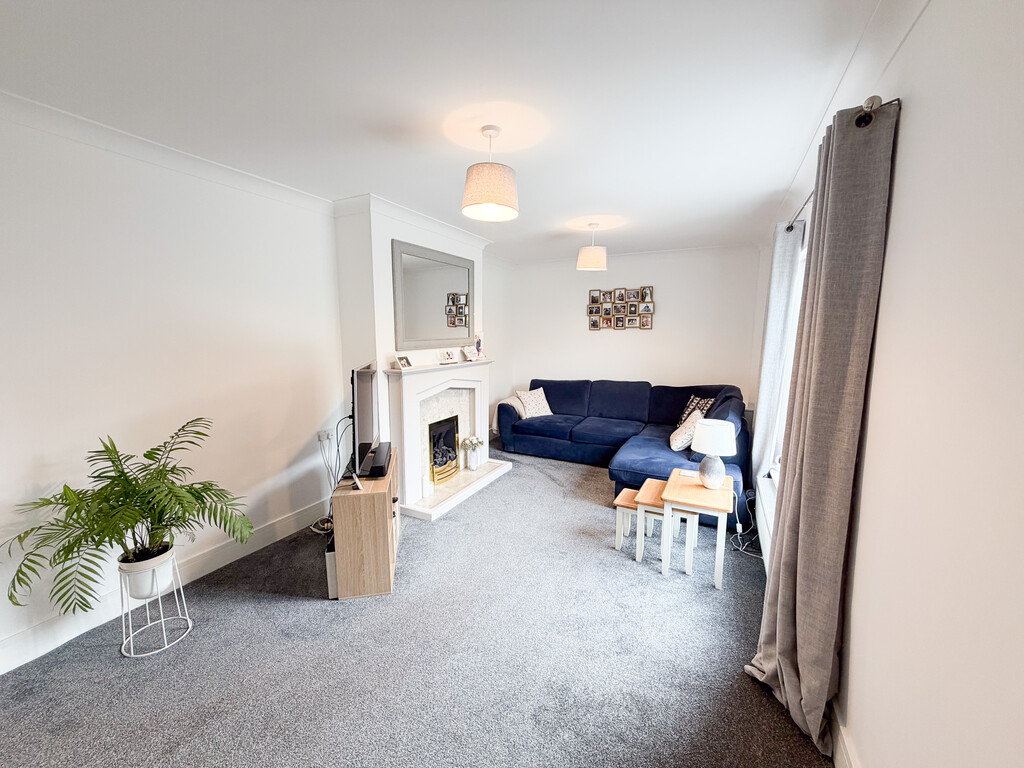 Magdalen Road, Blurton, Stoke-on-Trent, photo 7