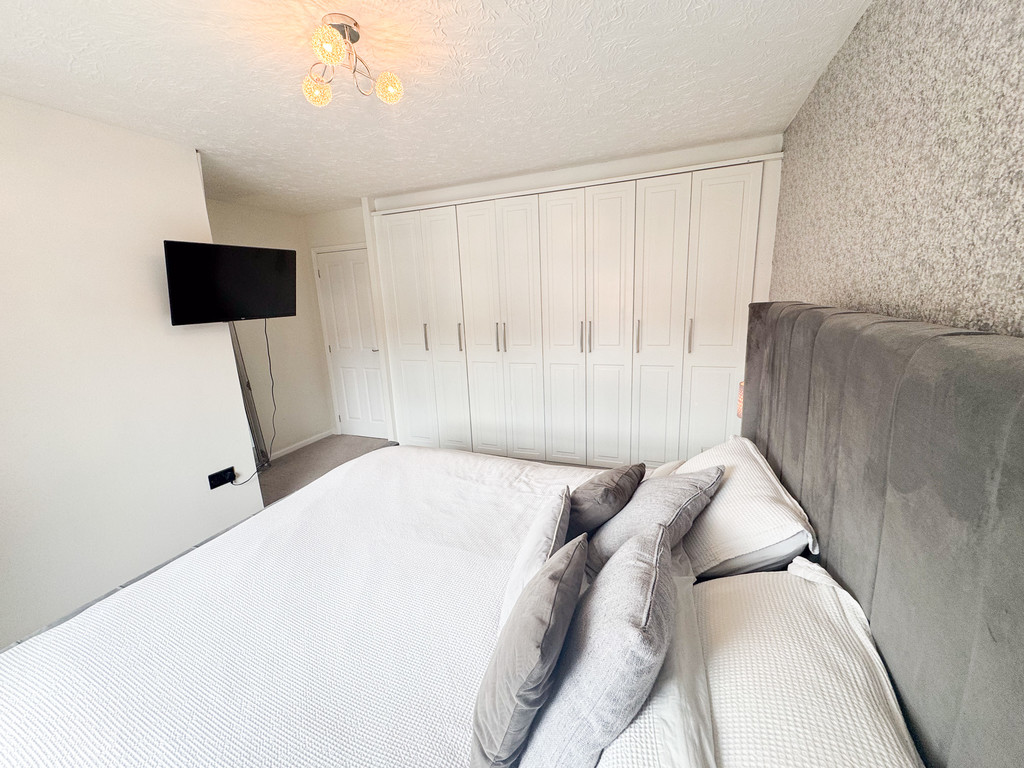 Ovaldene Way, Trentham, Stoke-on-Trent, photo 14
