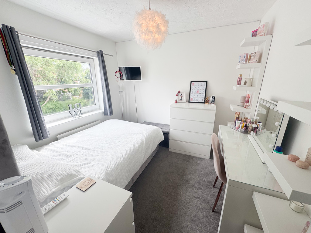 Ovaldene Way, Trentham, Stoke-on-Trent, photo 17