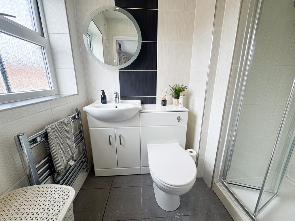 Ovaldene Way, Trentham, Stoke-on-Trent, photo 15