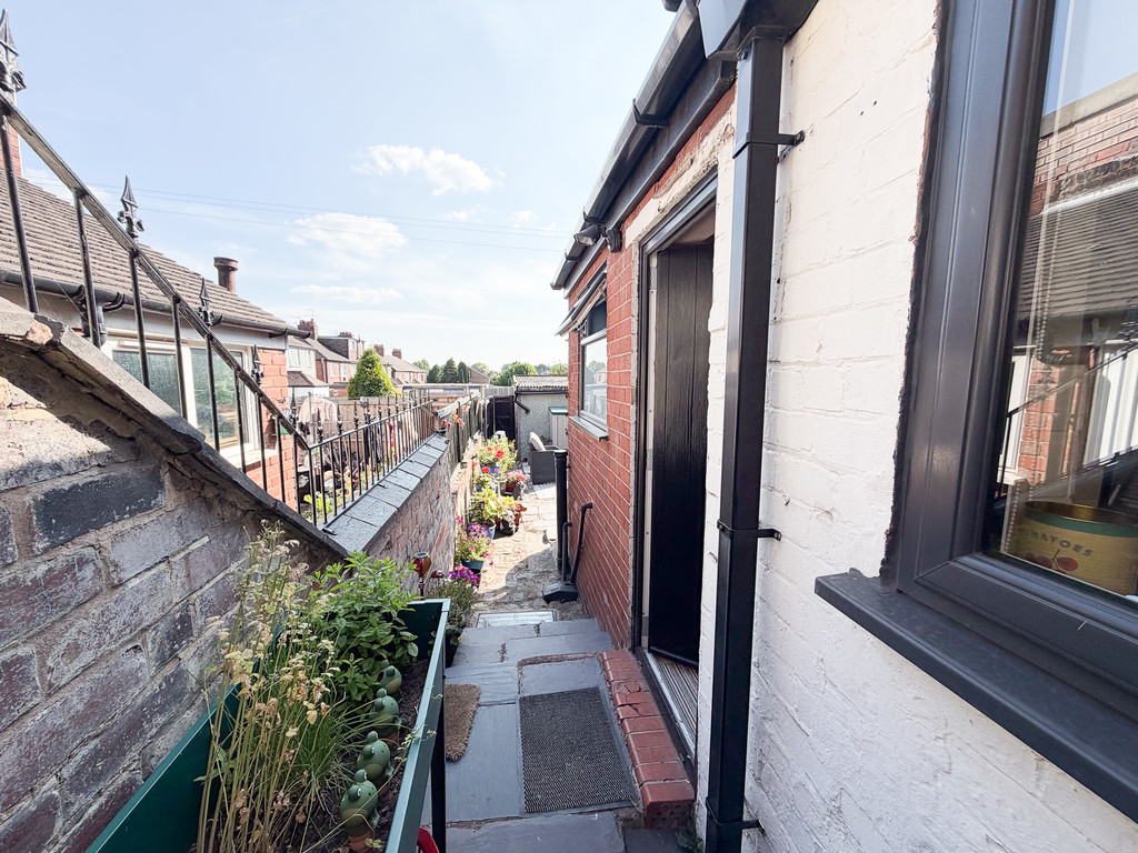 Dimsdale Parade East, Wolstanton , Newcastle-under-Lyme, photo 19