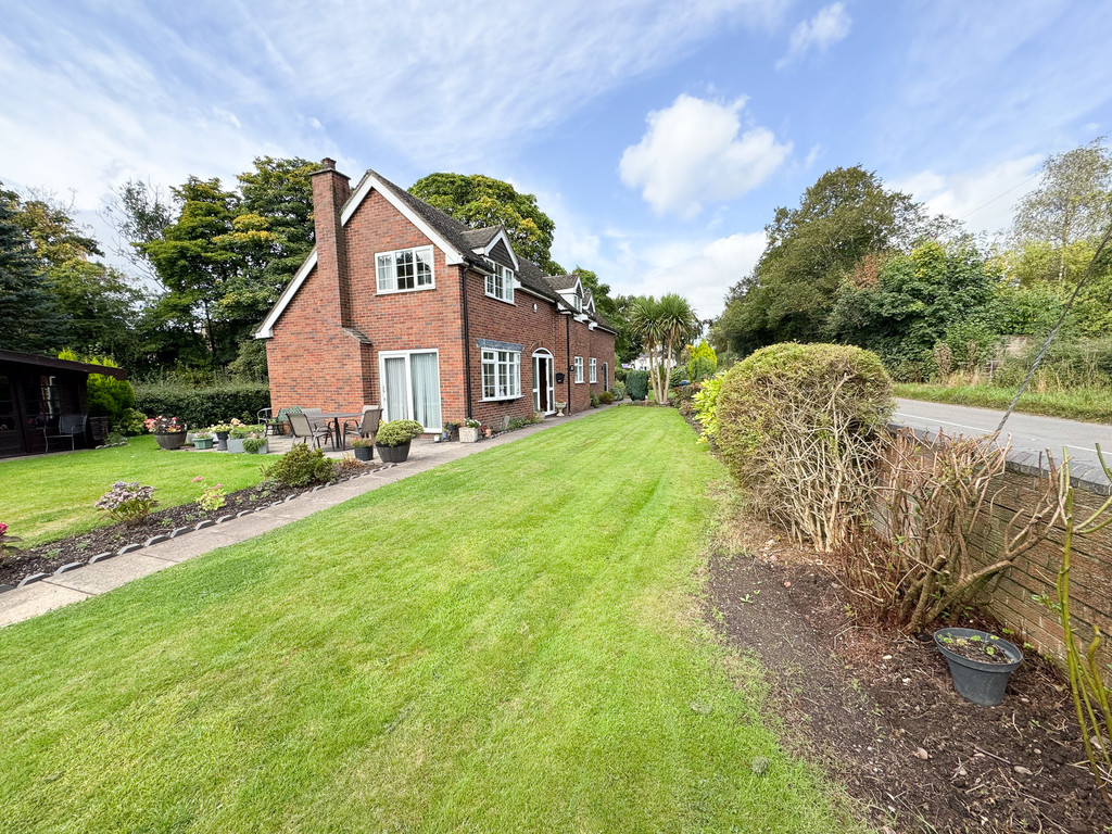Sandon Road, Hilderstone, photo 27