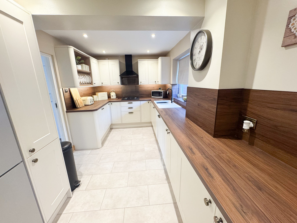 Rogate Close, Fenpark, Stoke-on-Trent, photo 4