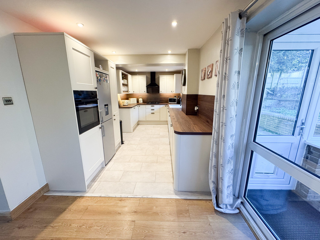 Rogate Close, Fenpark, Stoke-on-Trent, photo 2