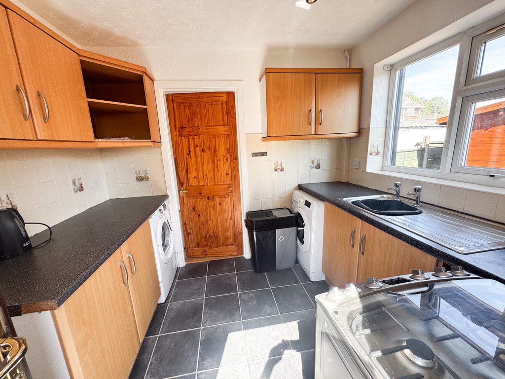 Lansbury Grove, Meir, Stoke-on-Trent, photo 6