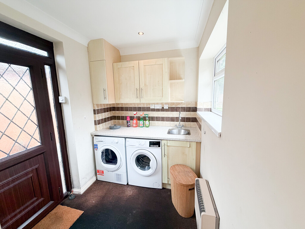 Clough Hall Road, Kidsgrove, Stoke-on-Trent, photo 7