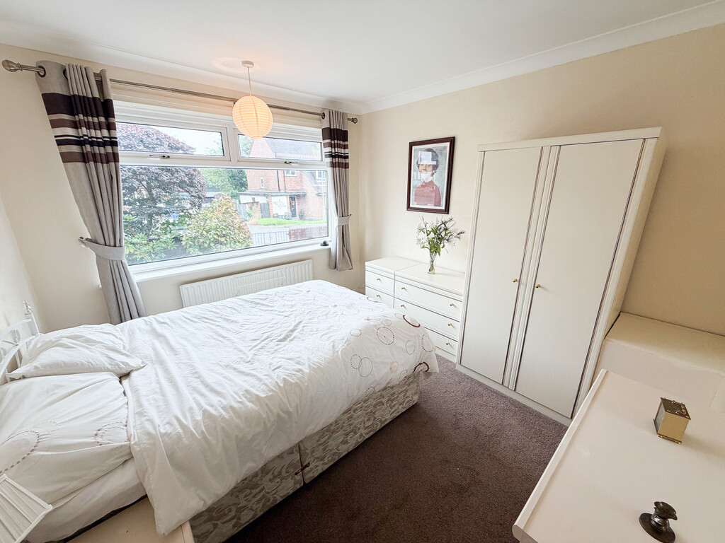 Clough Hall Road, Kidsgrove, Stoke-on-Trent, photo 22