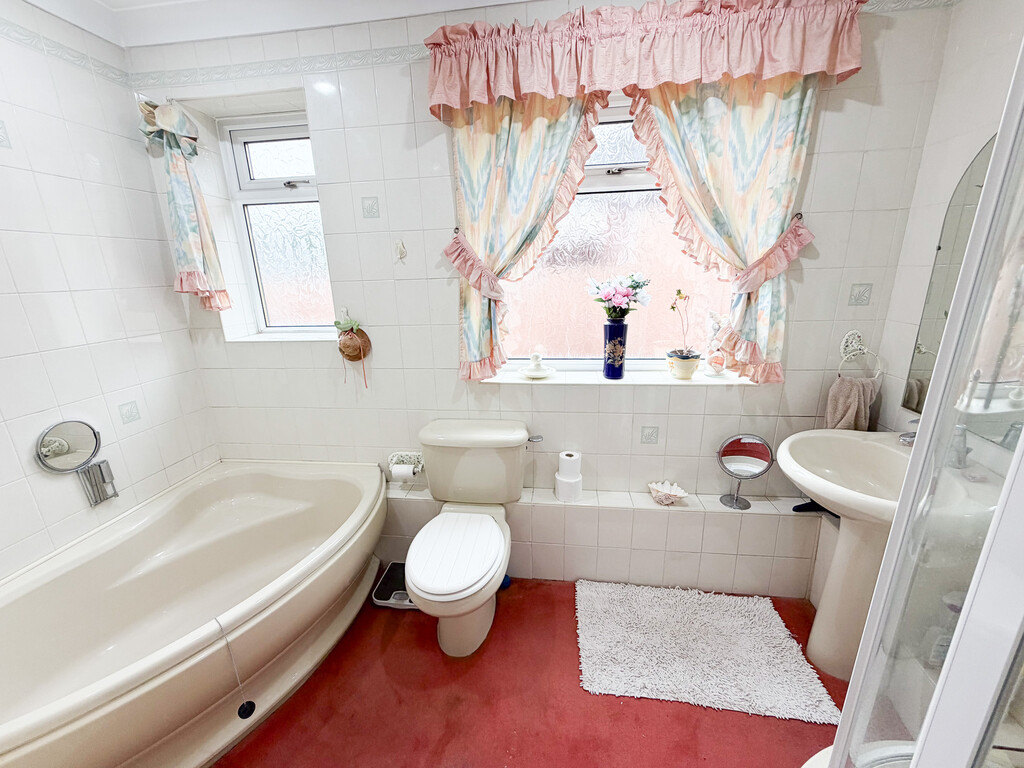 Clough Hall Road, Kidsgrove, Stoke-on-Trent, photo 23