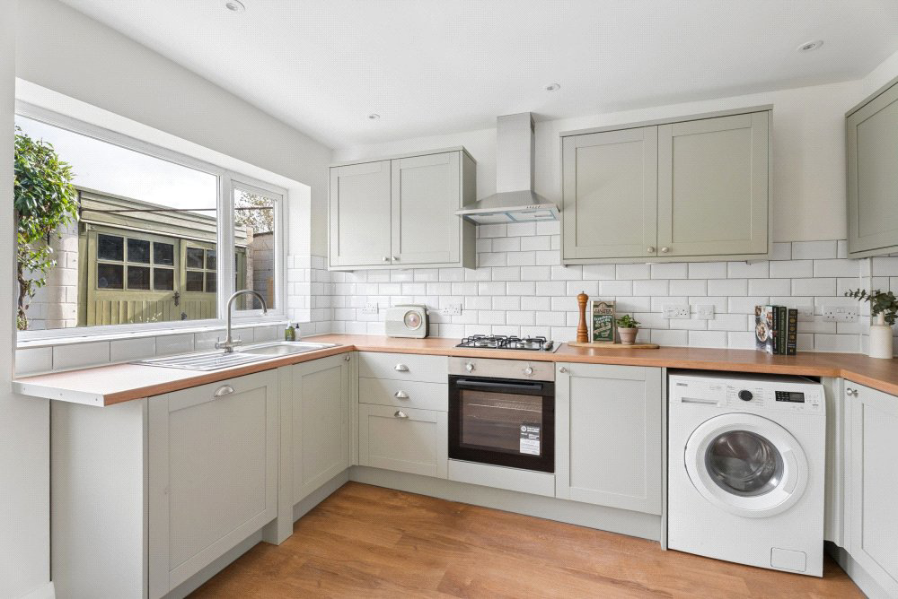Langley Road, Charlgrove, Oxfordshire, OX44, photo 5