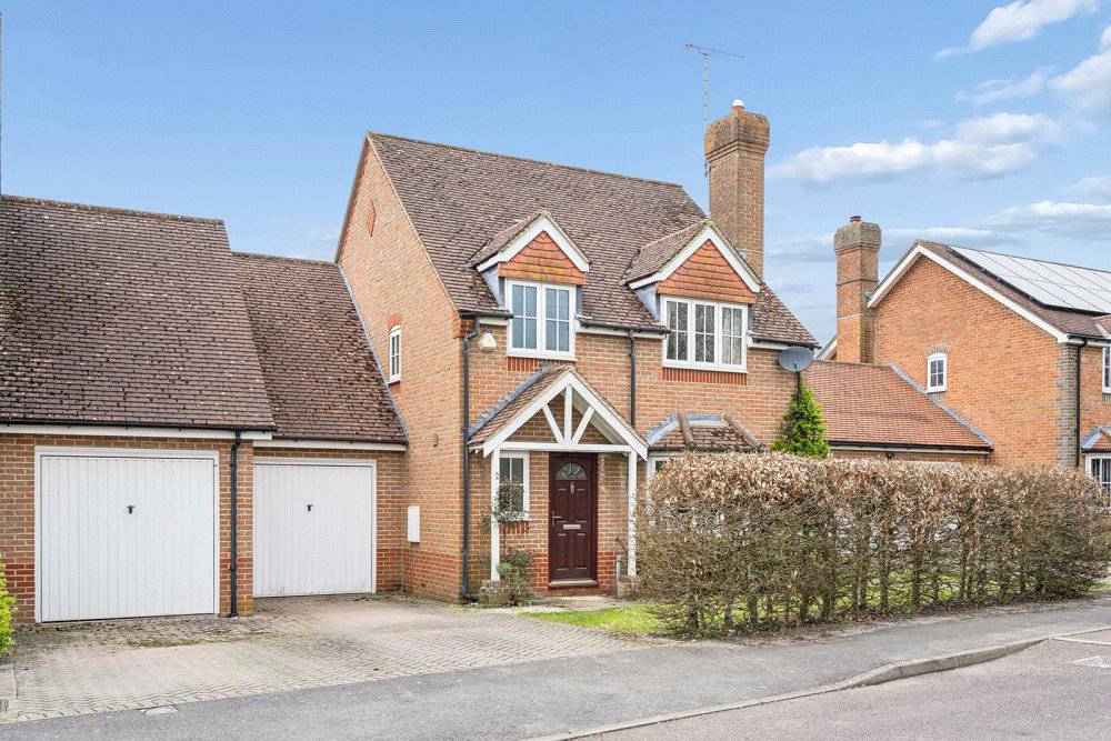 Yew Tree Stables, Compton, Newbury, RG20