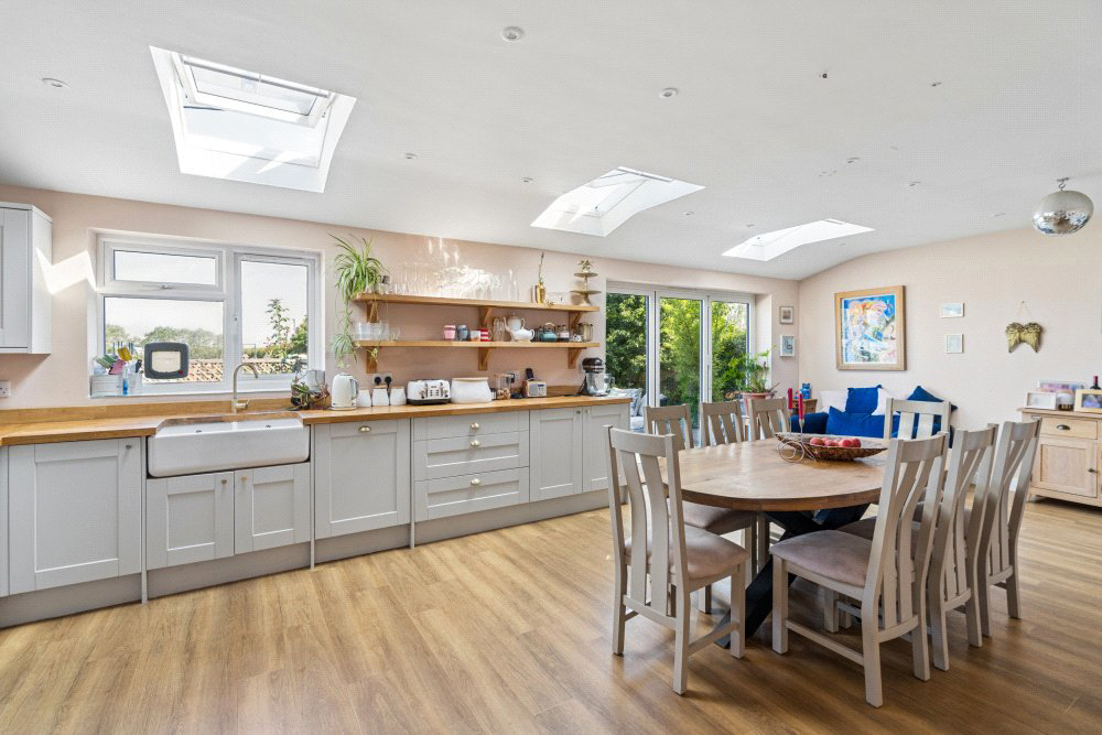 Ray View, High Street, Charlton On Otmoor, OX5, photo 4