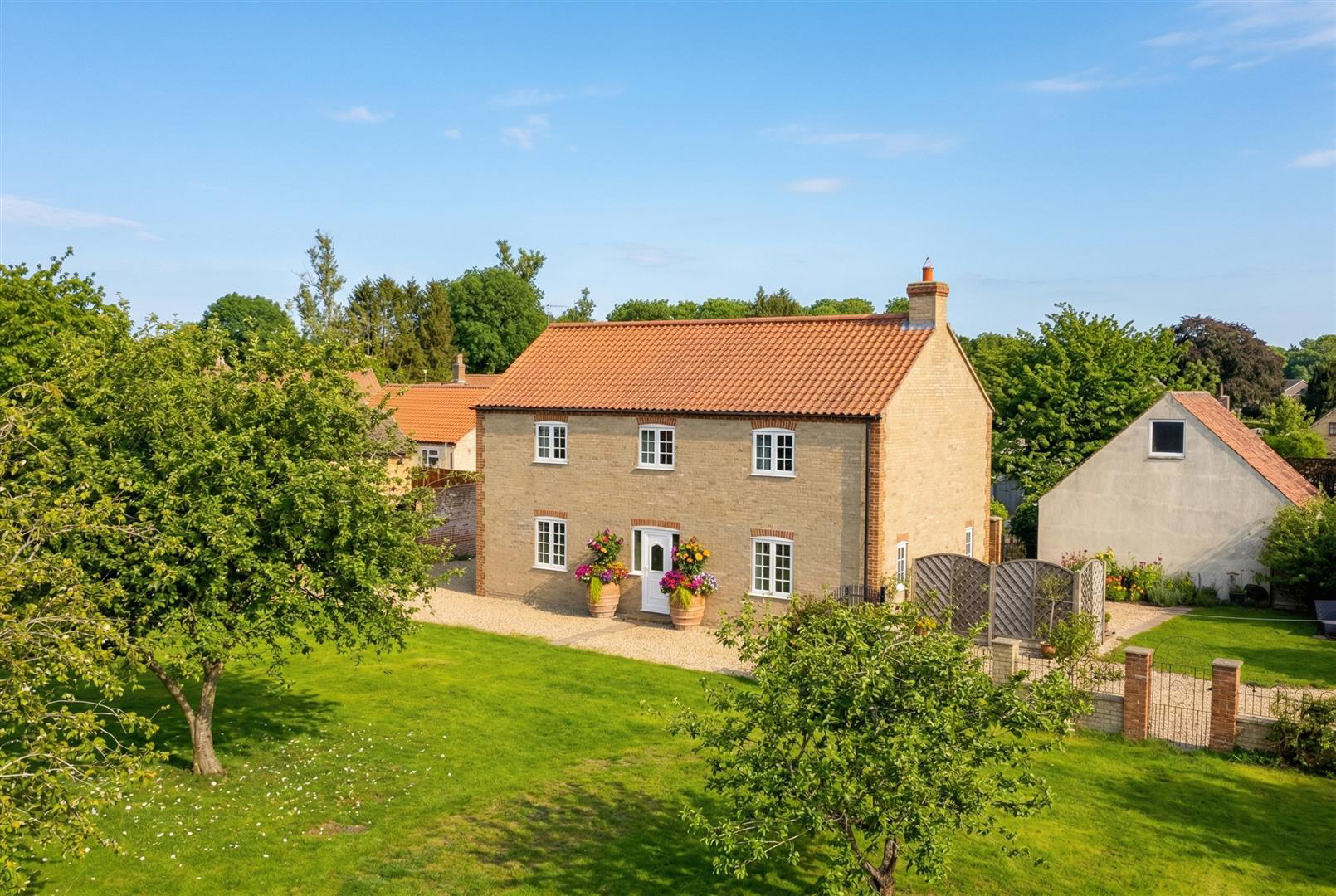 West End, Ingham, Lincoln