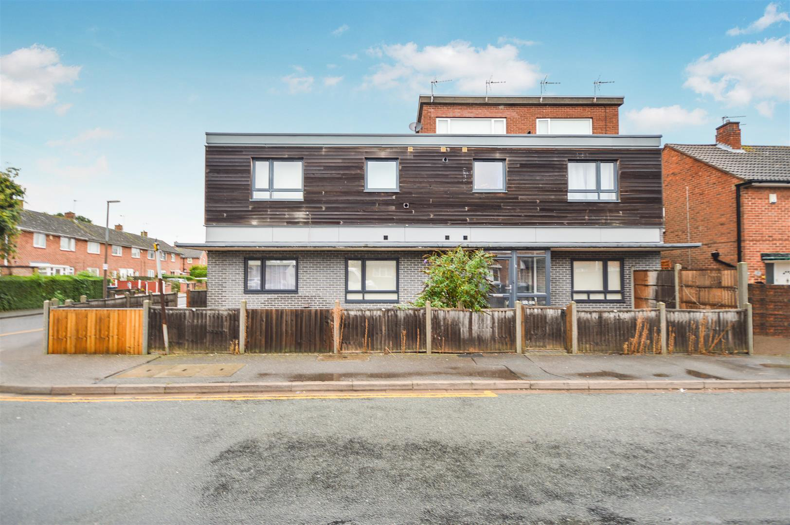 Larchwood Crescent, Lincoln, photo 8