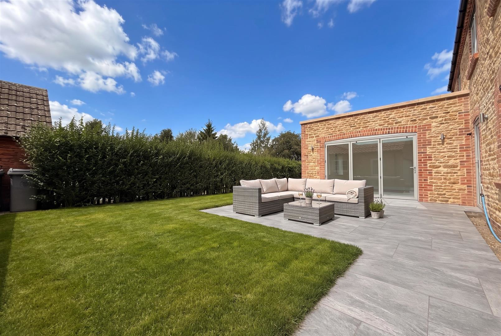 Crosby Court, Barkston, Grantham, photo 11