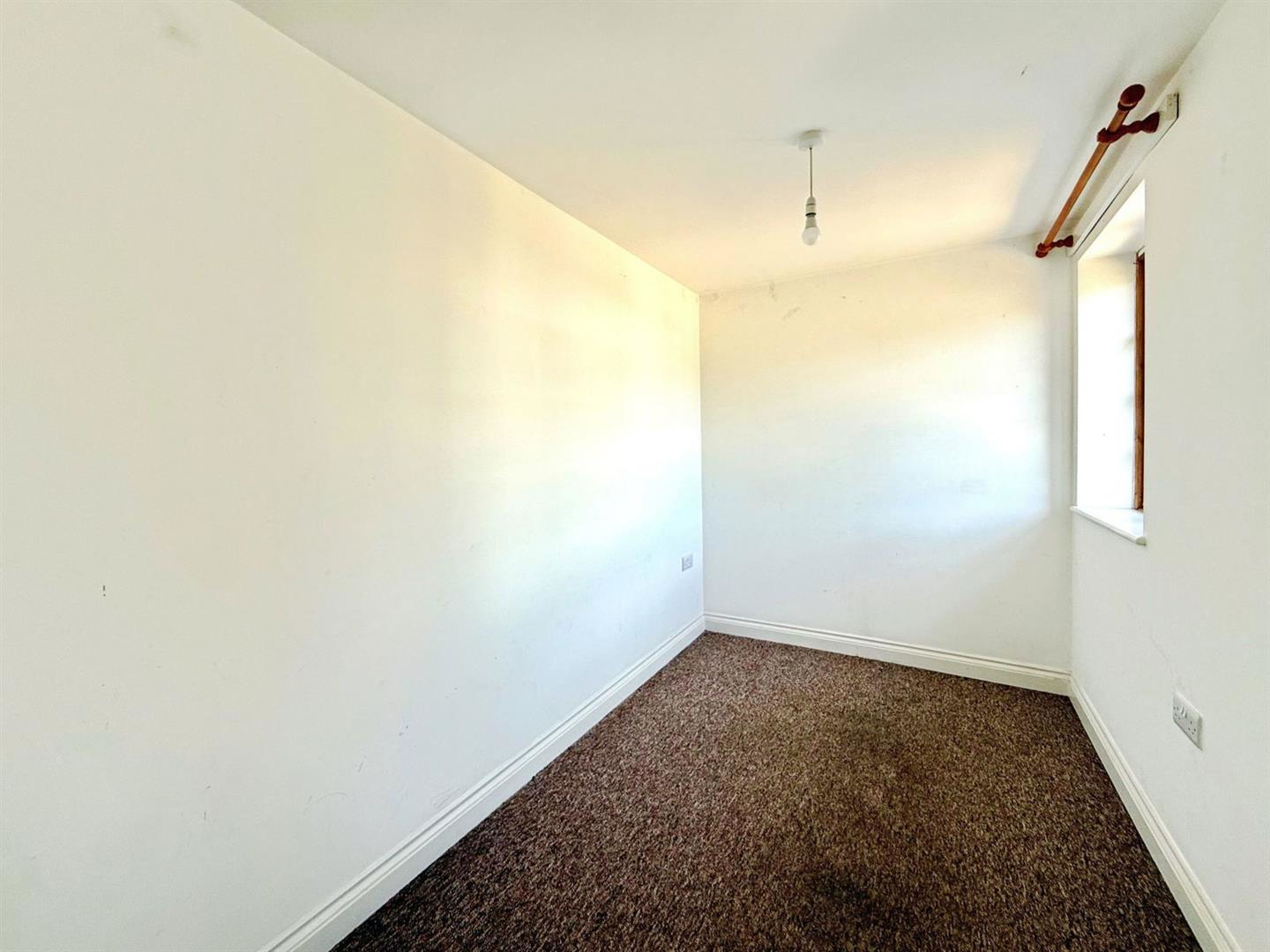 The Mews, Church Road, photo 7