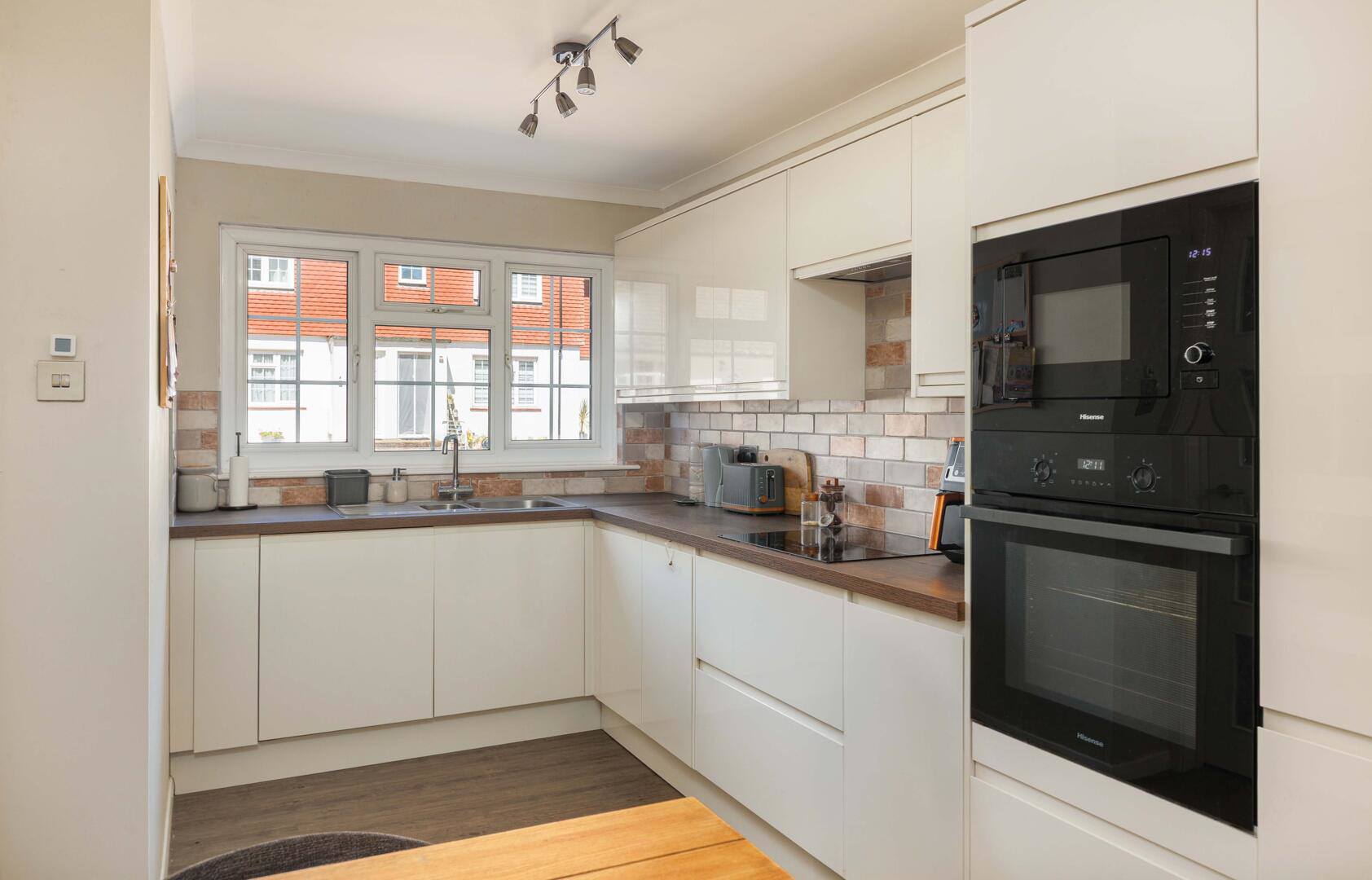 Foreland Road, Bembridge, photo 5