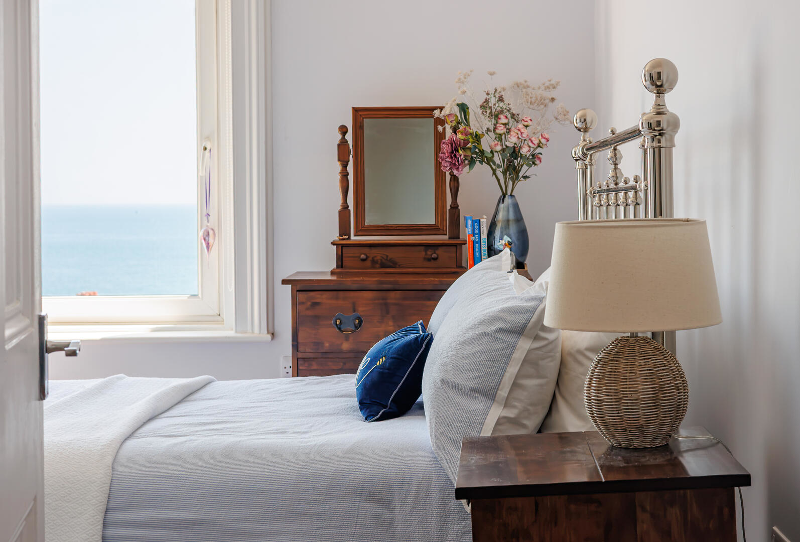 Madeira Road, Ventnor, photo 14