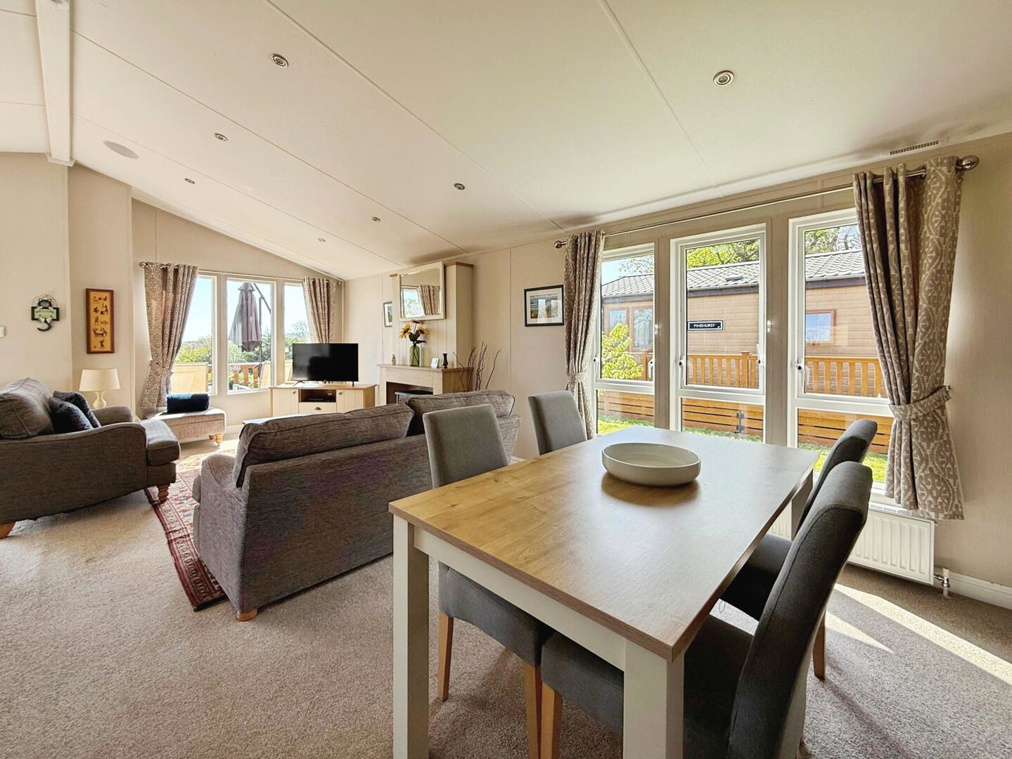 Gatehouse Road, Ryde, photo 3