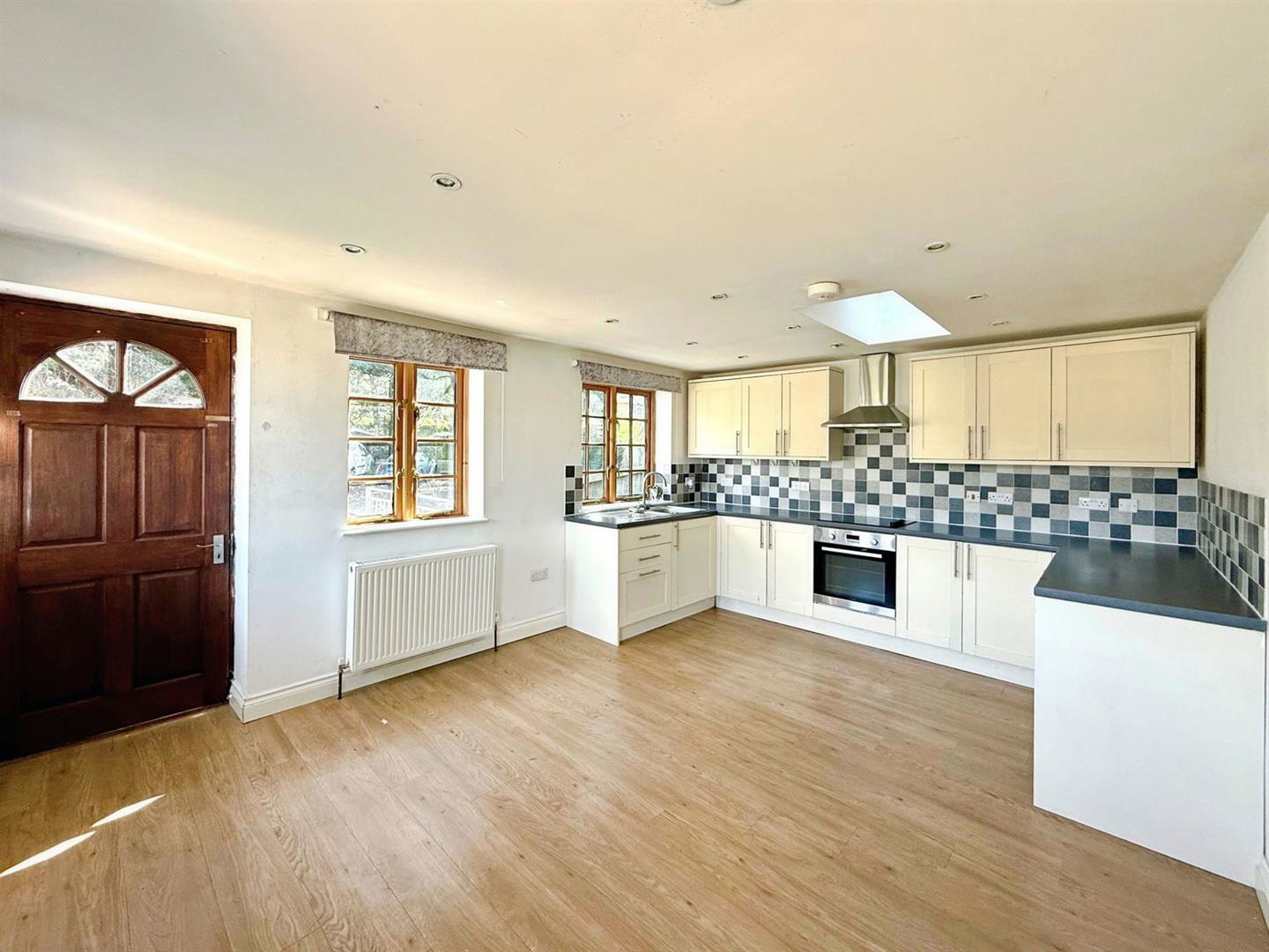 The Mews, Church Road, photo 4