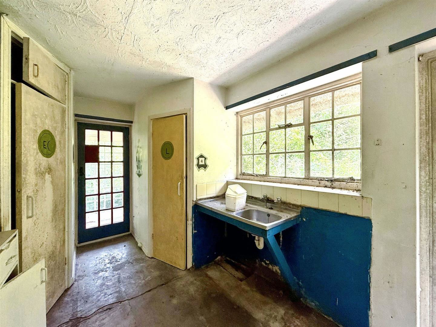 8 Church Road, photo 6