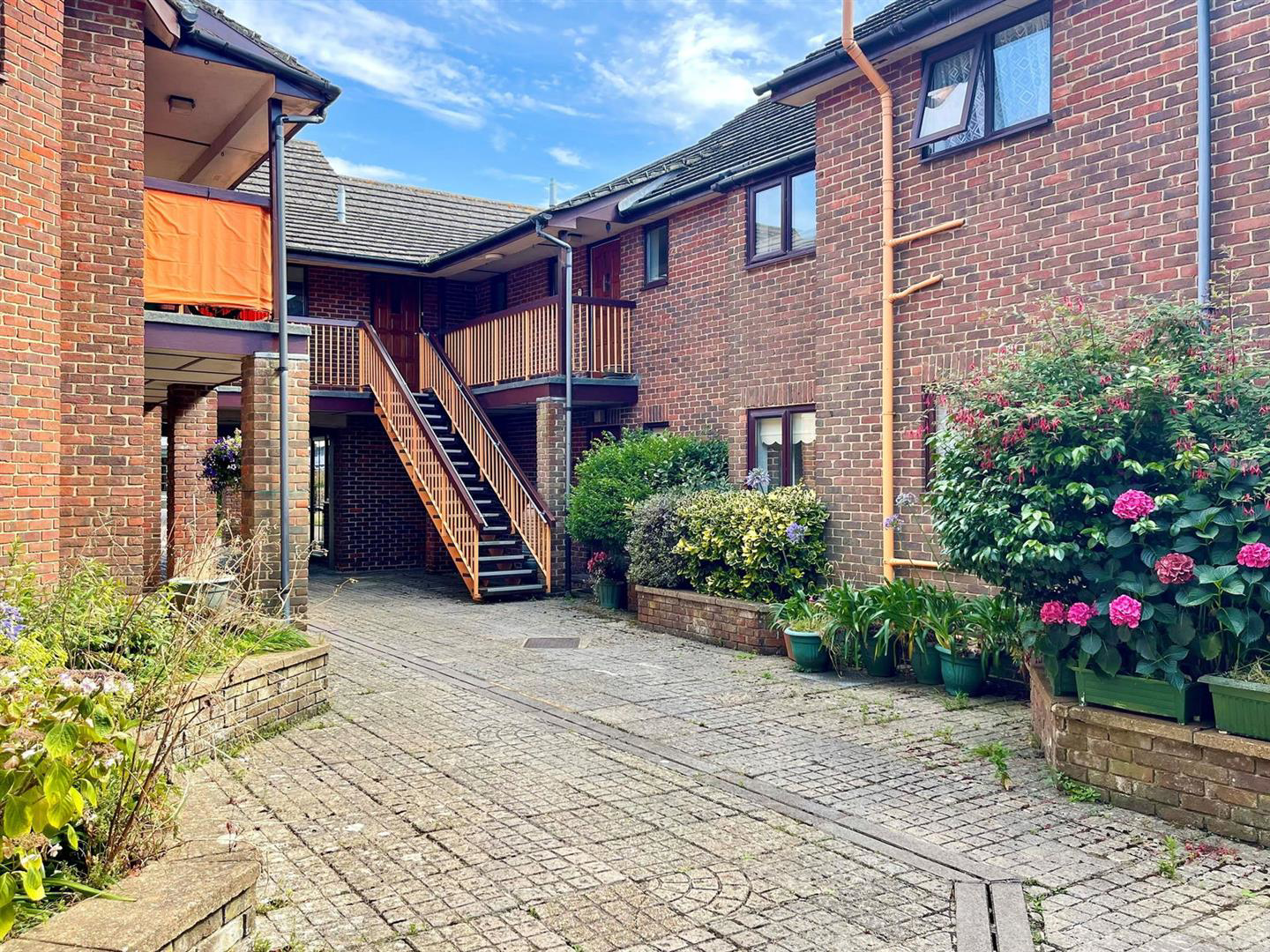 High Street, Bembridge, photo 17