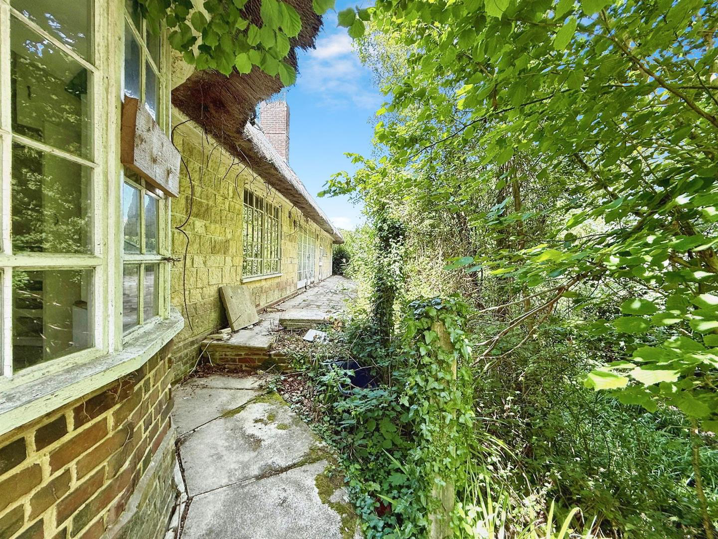 8 Church Road, photo 11