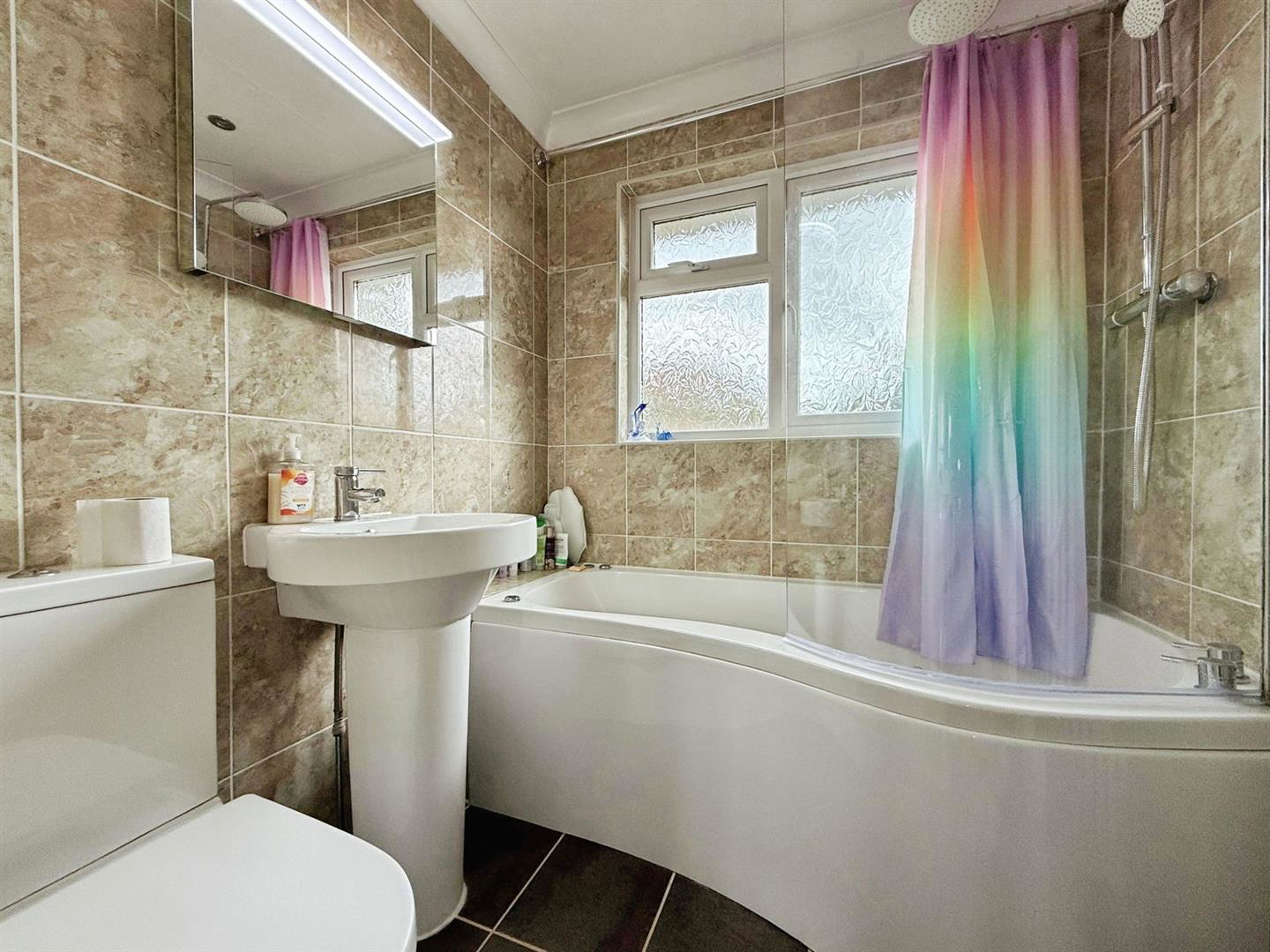 Buckbury Close, photo 10