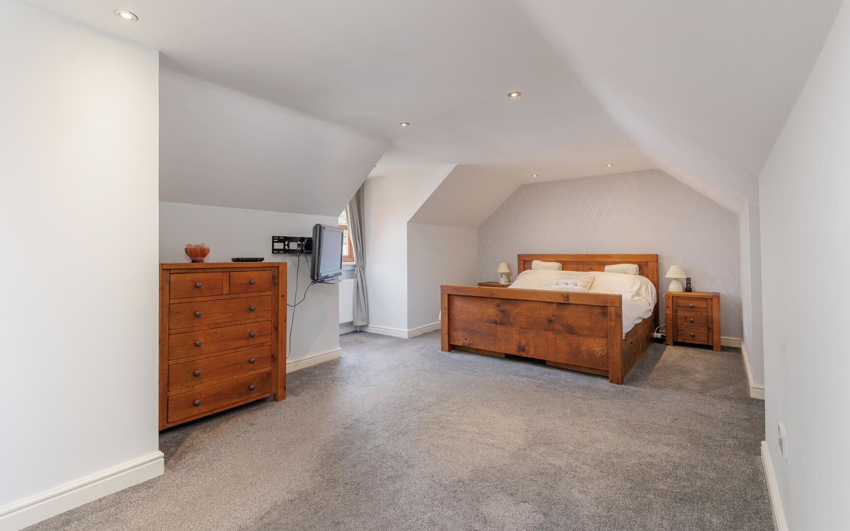 Dodnor Lane, Newport, photo 15