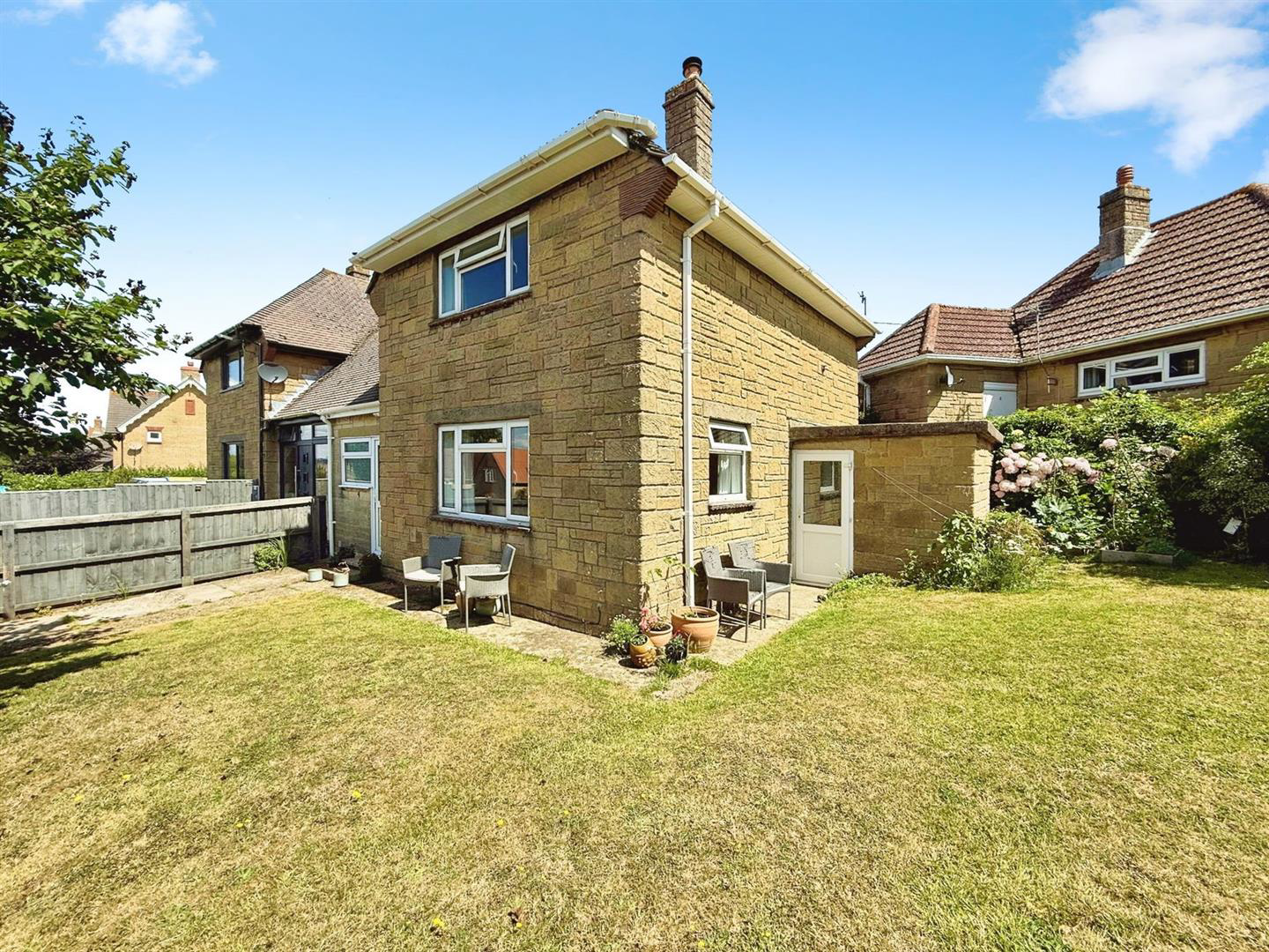 Beatrice Avenue, photo 16