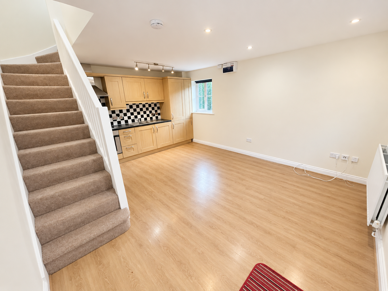 Lowry Court, Lower Street, Hillmorton, Rugby, CV21, photo 8