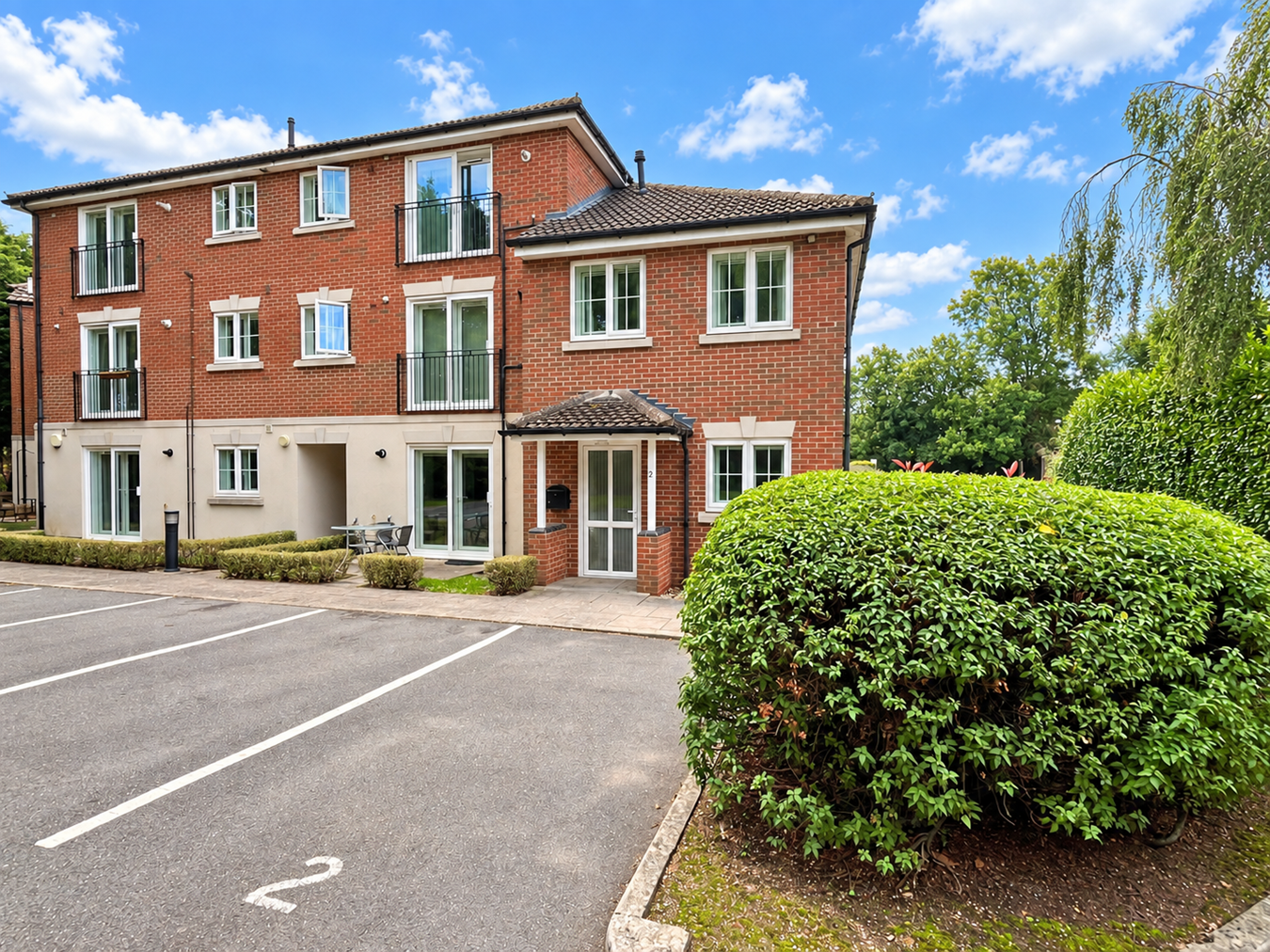 Lowry Court, Lower Street, Hillmorton, Rugby, CV21