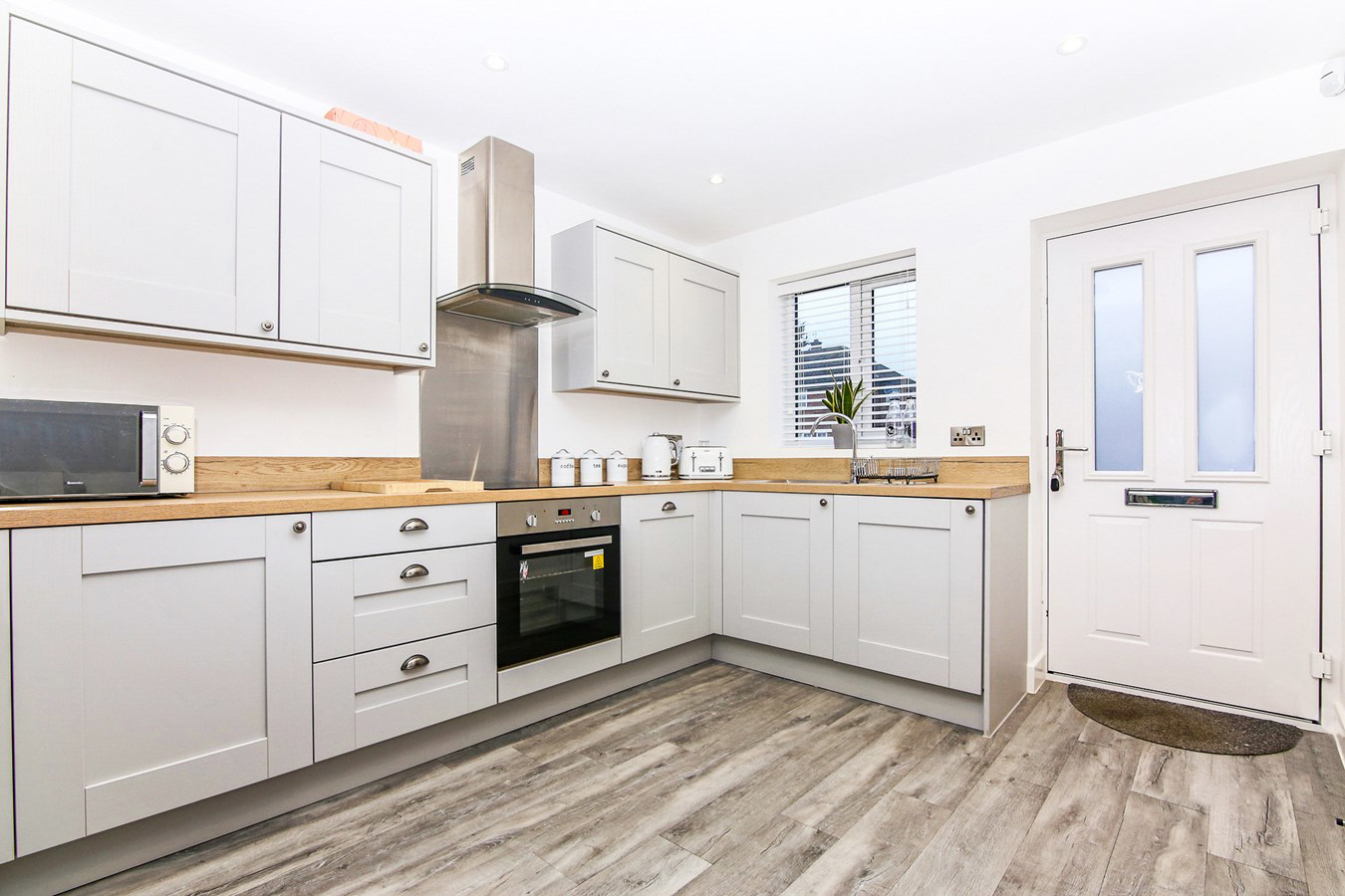 Maino Crescent, Lutterworth, LE17, photo 8