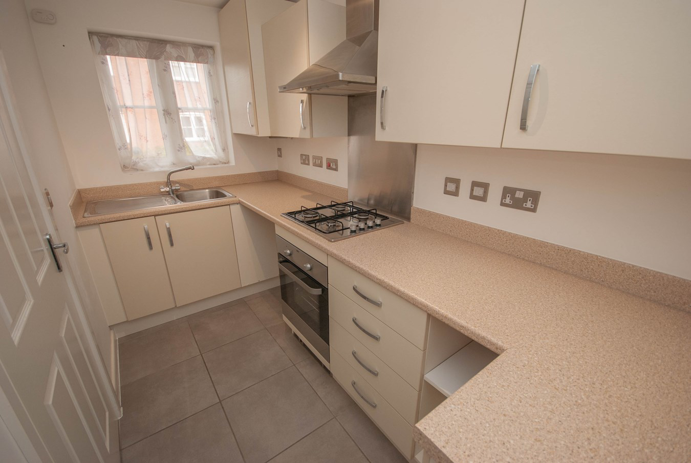 Newton Mews, Academy Drive, Rugby, CV21, photo 2