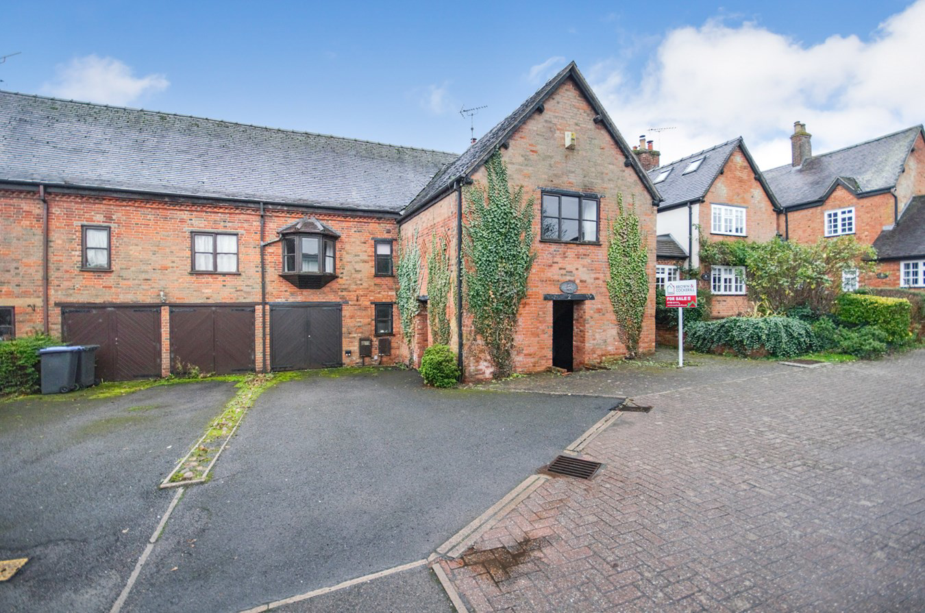 Manor House Close, Newbold-on-Avon, Rugby, CV21