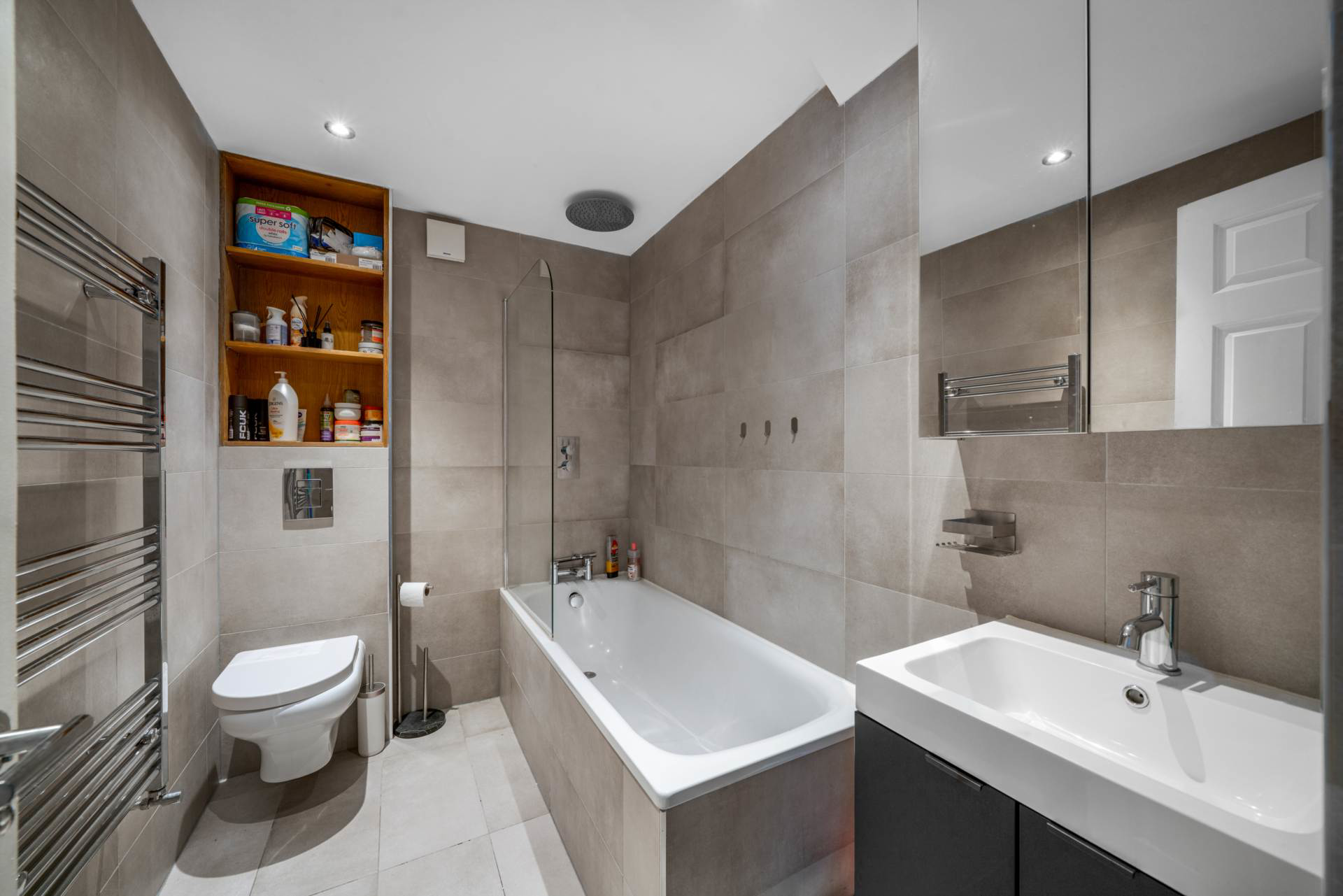 Houghton Close, London, photo 6