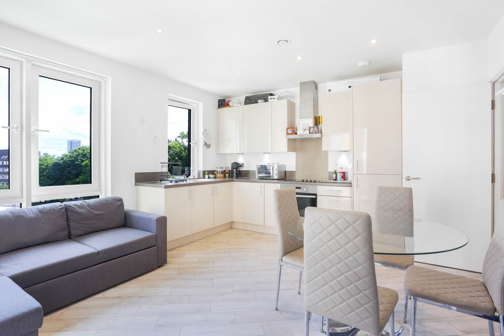 Juniper Drive, Battersea Reach SW18