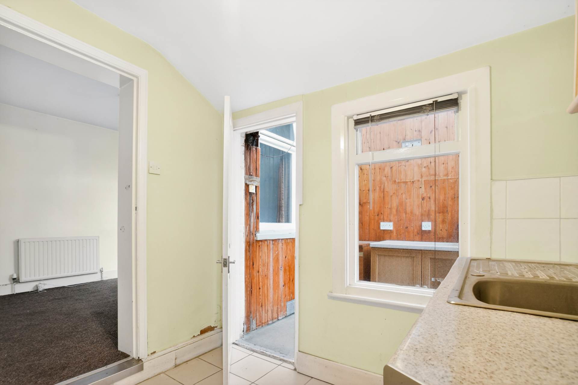 Manbey Road, Stratford E15, photo 10