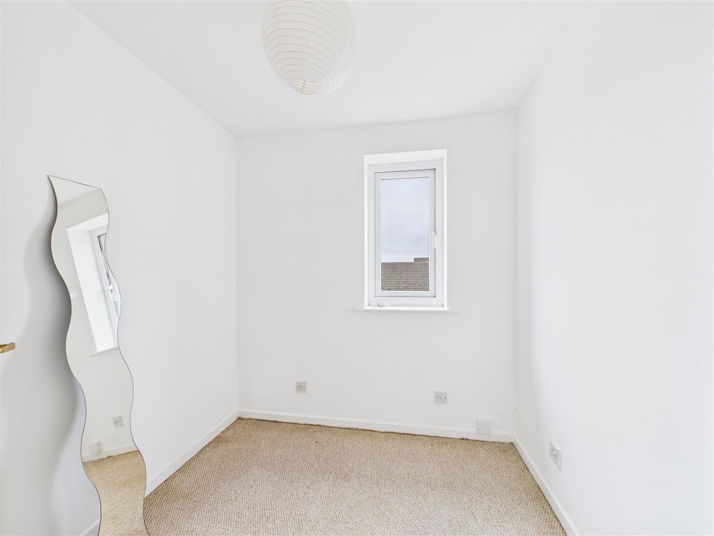 Briar Close, Newport, photo 9