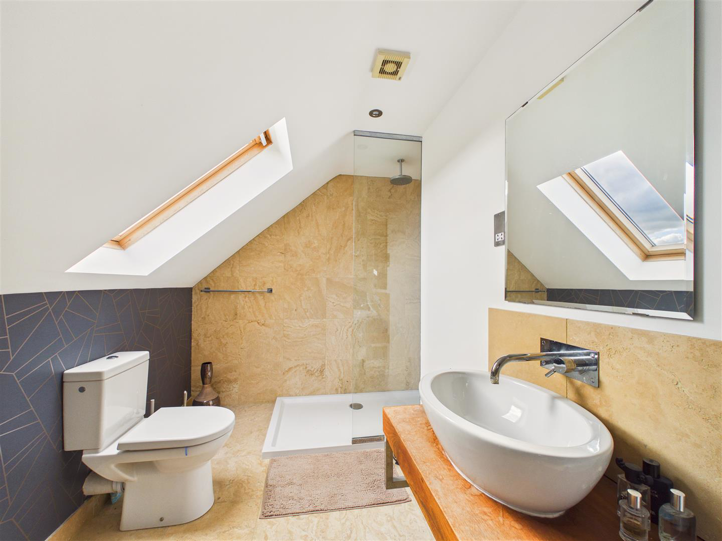 Monckton Rise, South Newbald Road, South Newbald, photo 21