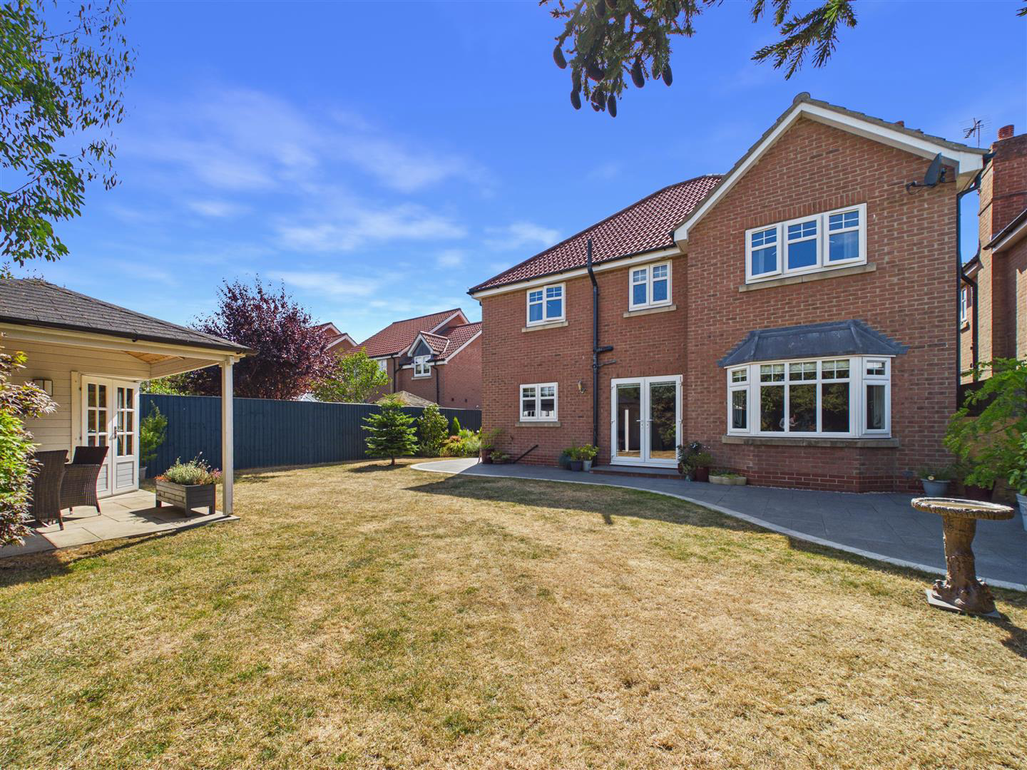Meadow Court, Newport, photo 24