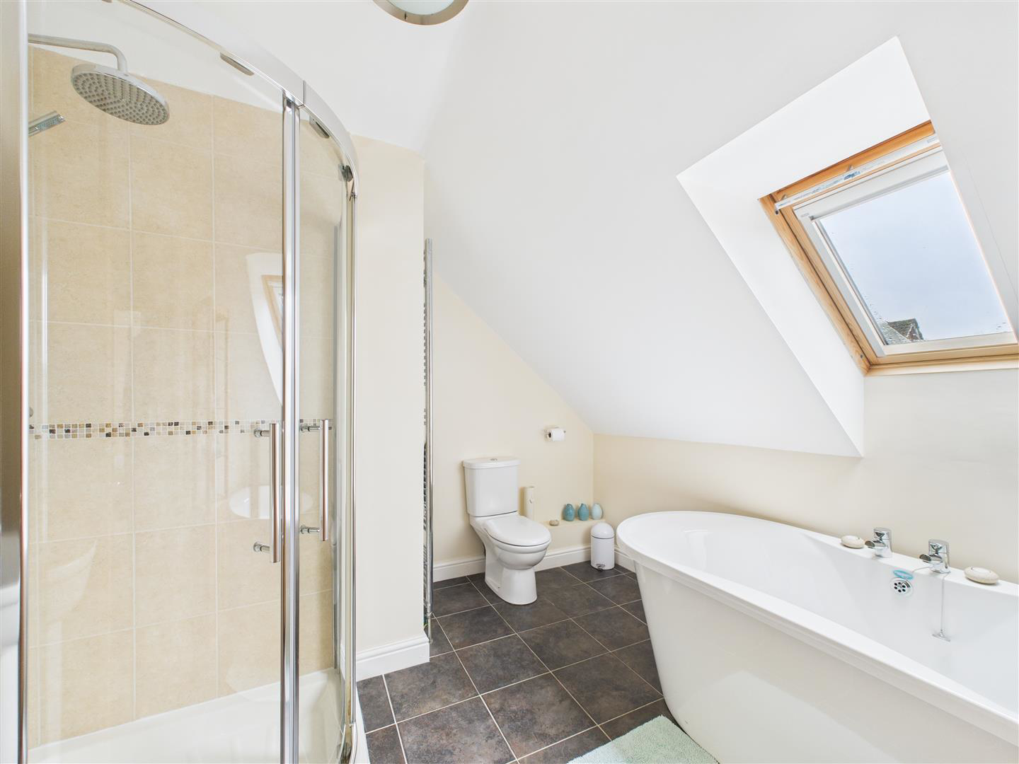 Sandholme Road, Gilberdyke, photo 14