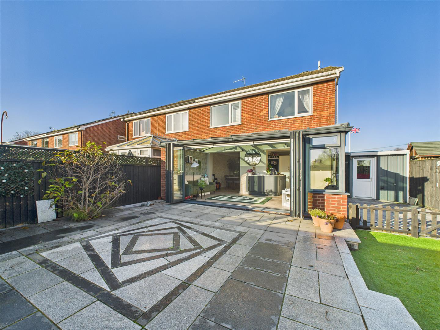 Pochard Close, Newport, photo 21