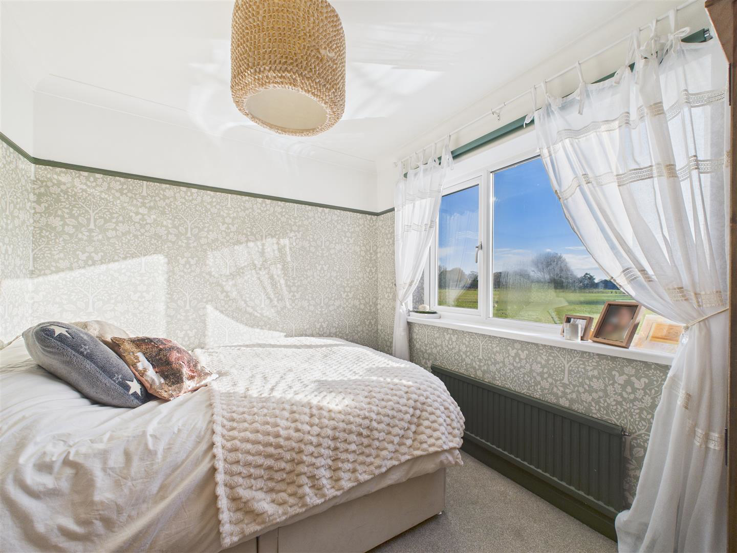 Pochard Close, Newport, photo 15
