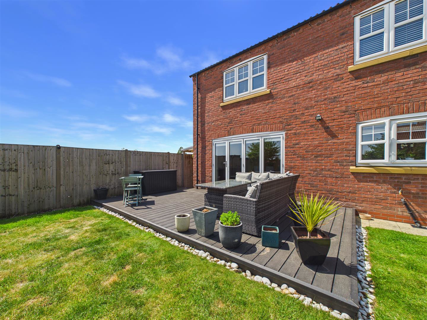 Shaw Avenue, Welton, photo 22