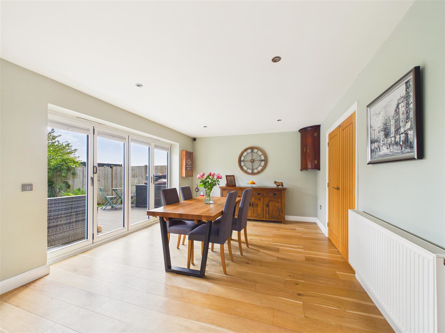 Shaw Avenue, Welton, photo 3